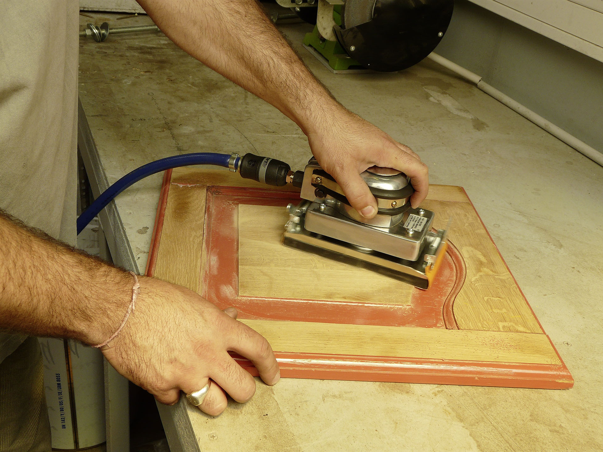 LACME-produits-outillage-rectangle-ponceuse-vibrante-01